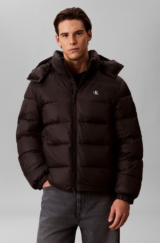 Relaxed fit puhovka s kapuco