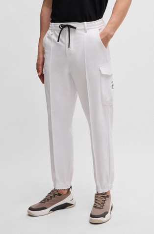 Water-repellent cargo trousers in stretch fabric