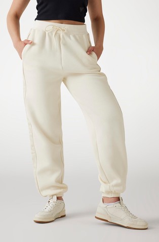 Trenirka z logo trakom