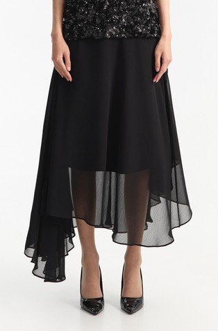 Krilo z asimetričnim spodnjim robom