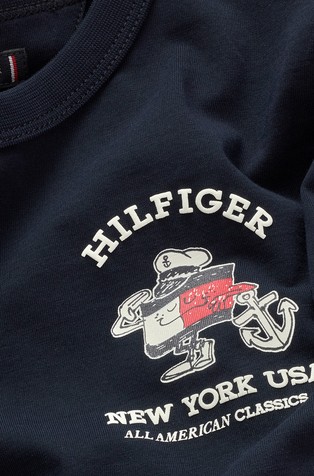 TOMMY HILFIGER Fun Flag regular fit majica s potiskom spredaj in zadaj Modra - Dark Blue 4