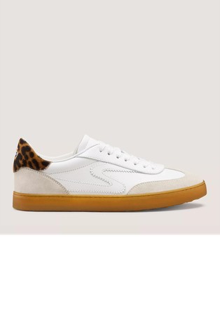 Runaround Leather Sneaker