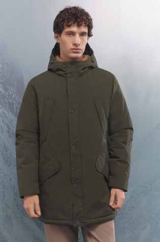 Thermal water-repellent puffer jacket with hood