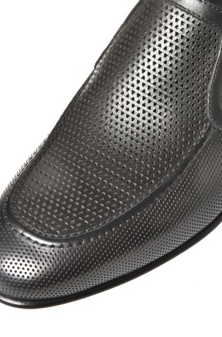 BALDININI Loafer čevlji iz perforiranega usnja Črna - Black 6