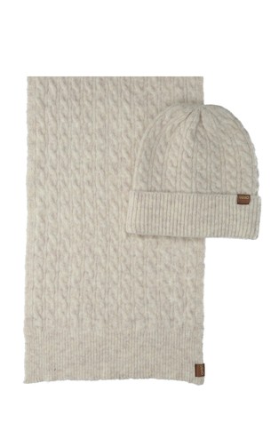 Scarf and beanie knit set