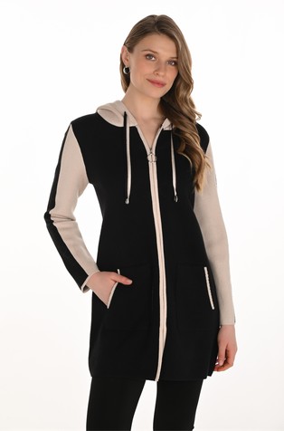 Daljša jopa s kapuco iz viskozne mešanice