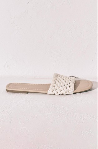 Crochet-effect flats
