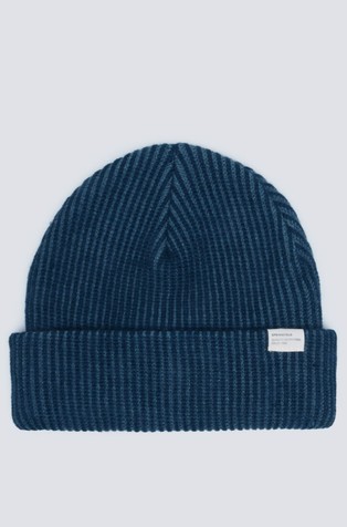 Rebrasto pletena kapa