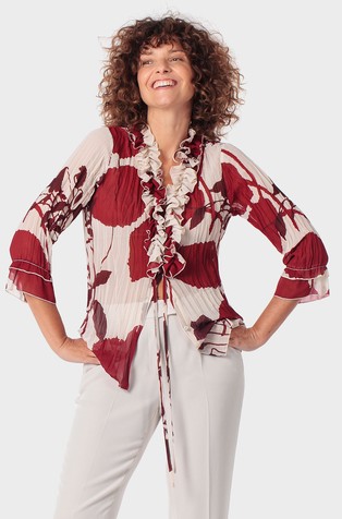 Pleated floral print blouse with ruffles
