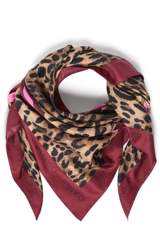 Scarf with animal print
