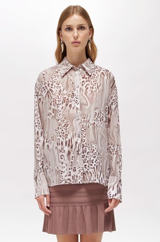 Svilena srajca z živalskim vzorcem