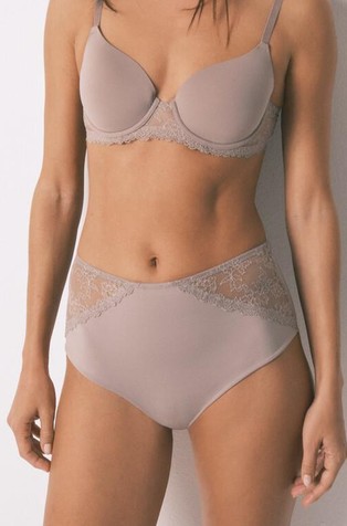High-waisted shaping panty