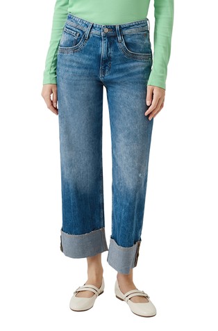 Cropped jeans with turn-up legs