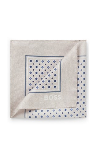Silk pocket square with print