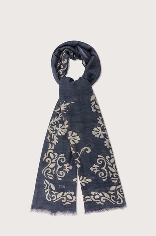 Vzorčast šal iz modala in svile