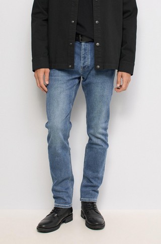 Slim fit jeans