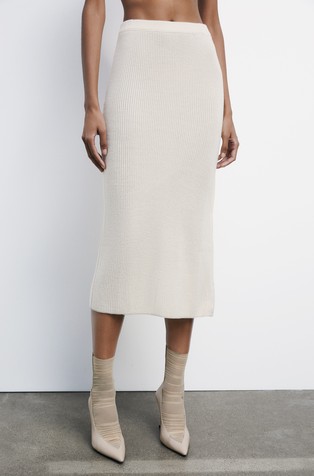 Essential pleteno midi krilo