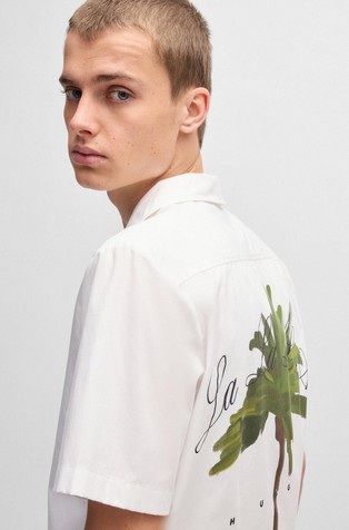 HUGO BOSS Relaxed fit bombažna srajca z umetniškim potiskom spredaj in zadaj Bela - Natural 4