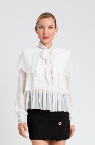 Bluza iz žoržeta z naborki in čipko
