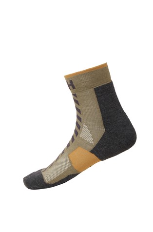 Hiking quarter socks