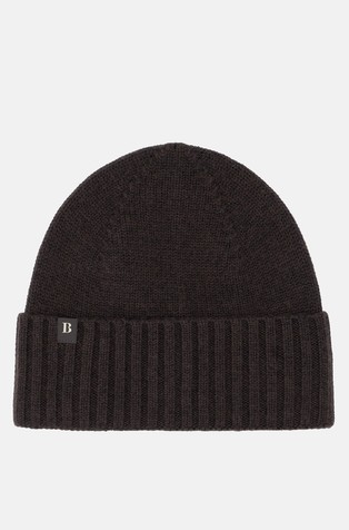 Pletena volnena kapa