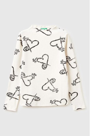 Vzorčasta majica s povišanim ovratnikom