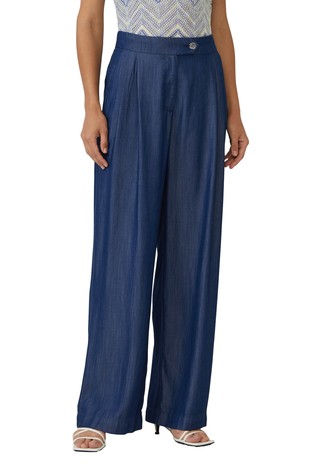 Relaxed-fit trousers in lyocell