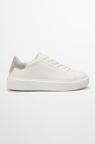 Leather sneakers