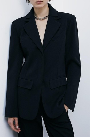 Suknjič z dvojnim ovratnikom