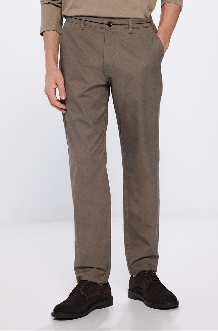 SPRINGFIELD Slim fit chino hlače z mikro vzorcem Rjava - Brown 