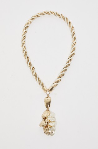 Metal shell-adorned long necklace