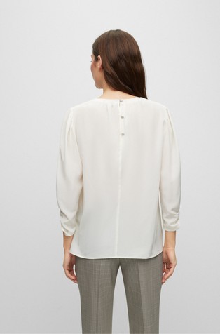HUGO BOSS Regular fit svilena bluza brez ovratnika Bela - Open White 2