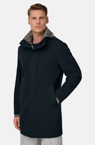 Vodoodbojen plašč iz tehnične tkanine