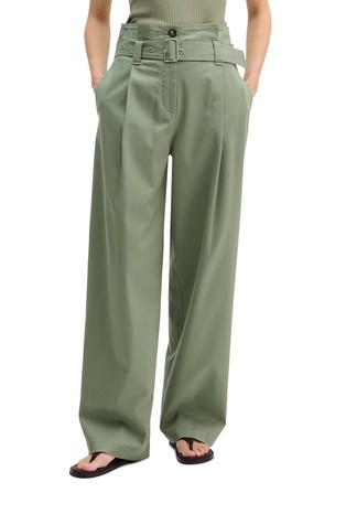 Straight pants with belt in lyocell-blend