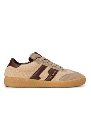 Sneakers in teddy fabric and leather