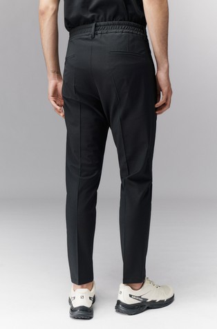 DRYKORN Relaxed fit trousers with pleats in stretch wool blend Black 2