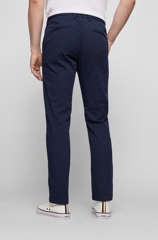 HUGO BOSS Slim fit chino hlače iz bombažnega gabardena Modra - Dark Blue 2