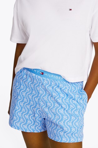 TOMMY HILFIGER Pižama s kratkimi rokavi in vzorčastimi kratkimi hlačami Večbarvna - White / Blue 4
