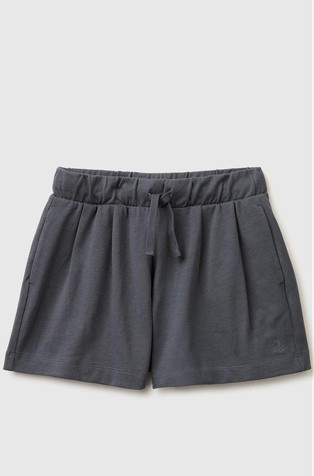 Kratke hlače z zatezno vrvico in gubami