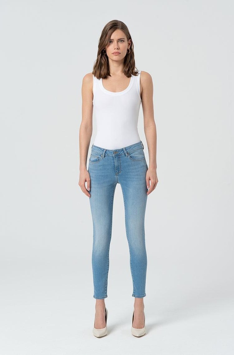 FRACOMINA Push-up slim fit jeans hlače s svetlo spranim videzom Modra - Blue 