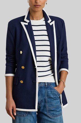 Suknjič z dvorednim zapenjanjem iz pikéja