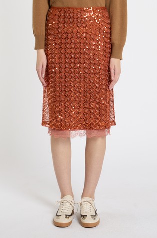 Sequinned kirt
