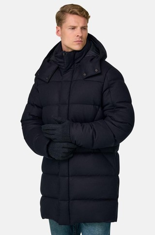 Puhovka iz volnene mešanice s kapuco