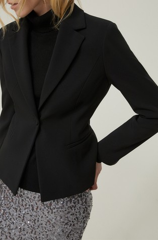 Slim single-breasted blazer