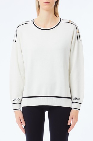 Pleten pulover iz viskozne mešanice s kontrastnimi detajli