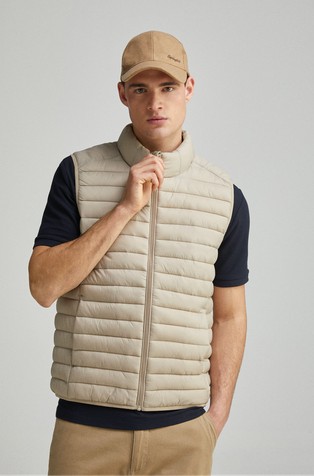 Quilted water-repellent gilet