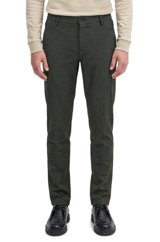 Chinos in stretchy cotton-viscose blend