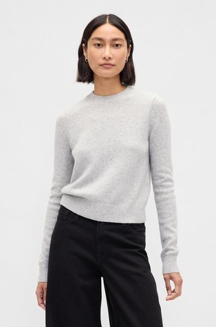 Ženski pleten pulover