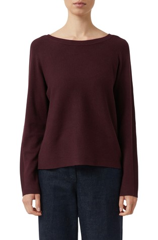 Fine knit sweater with ribbed details on the sleeves