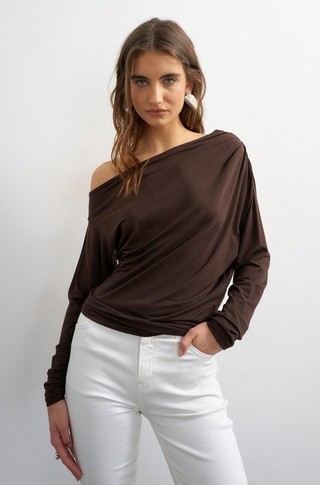 TSRINA off shoulder long sleeved top